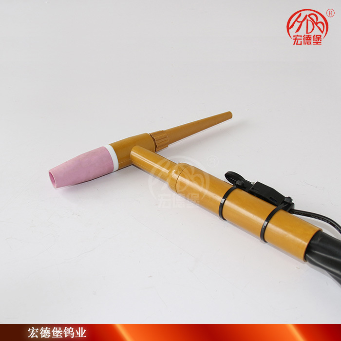 中国石油申请一种双焊炬实心焊丝自动焊焊接方法专利解决X80钢管双焊炬实心焊丝自动焊焊接时焊缝断裂韧性值低的问题